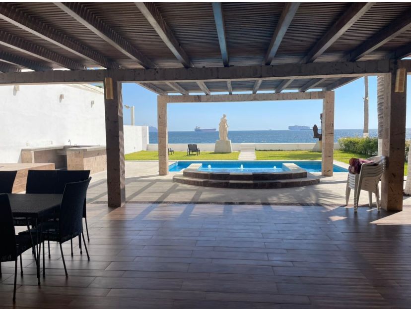 real estate las hadas